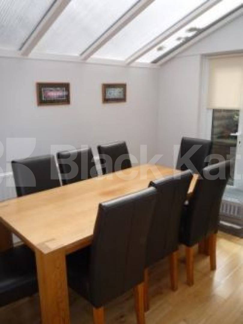 			LET!, 2 Bedroom, 1 bath, 1 reception Ground Floor Flat			 Cecile Park, CROUCH END